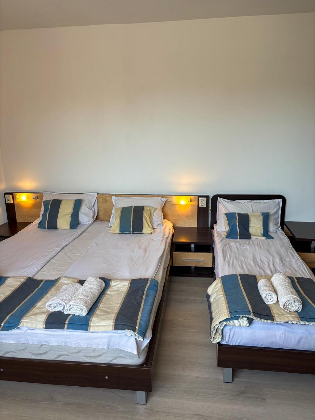 Marianas Guesthouse Обзор Екстер'єр фото