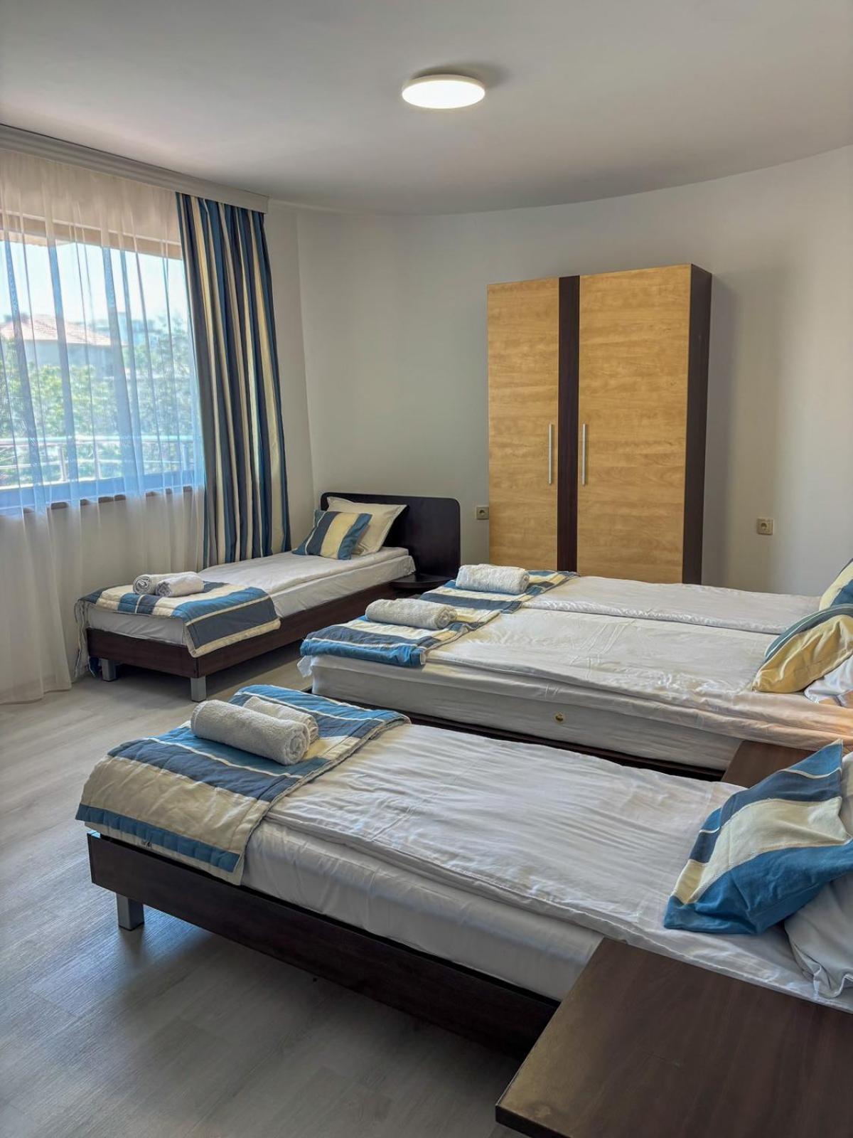 Marianas Guesthouse Обзор Екстер'єр фото