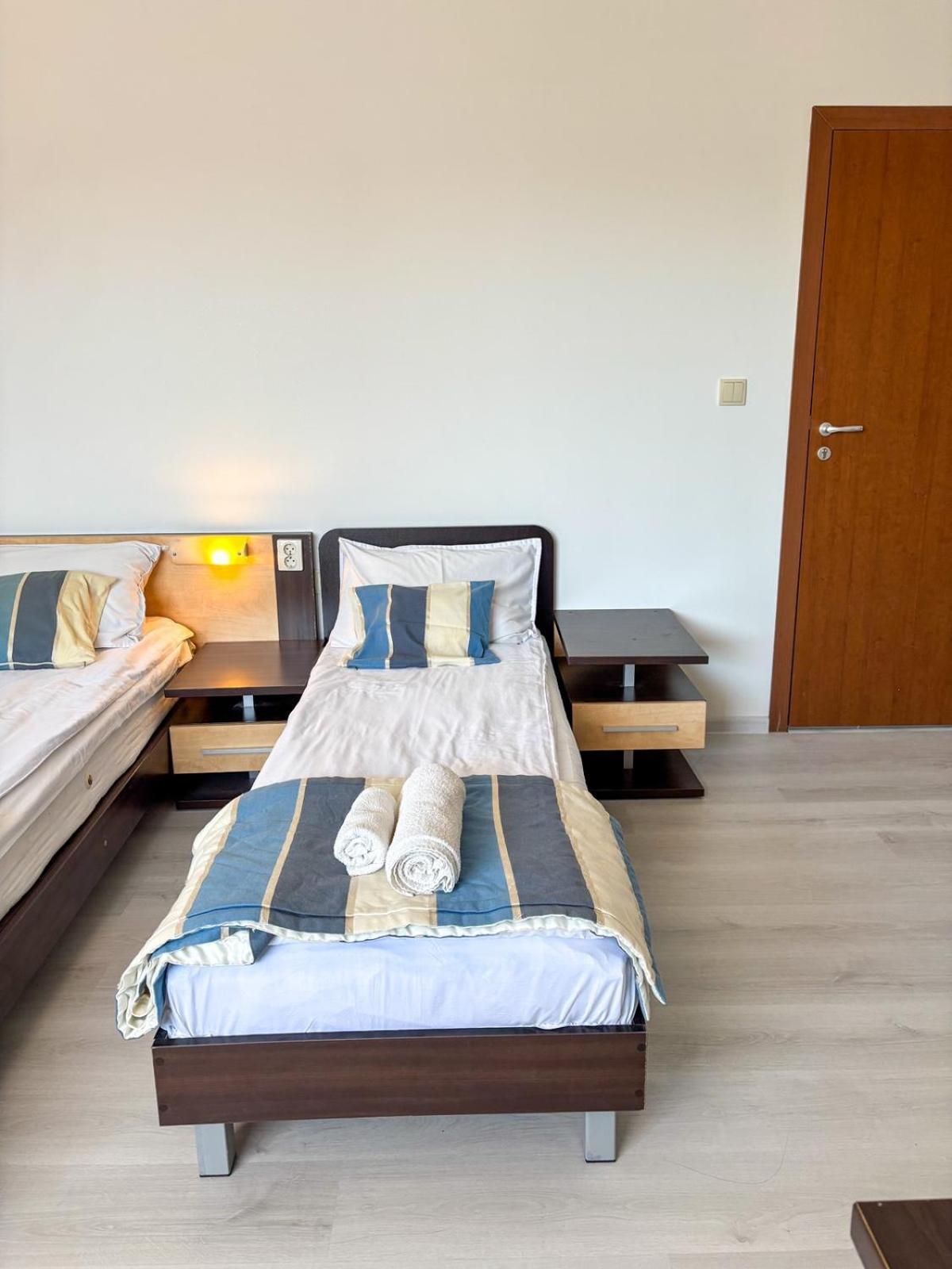 Marianas Guesthouse Обзор Екстер'єр фото